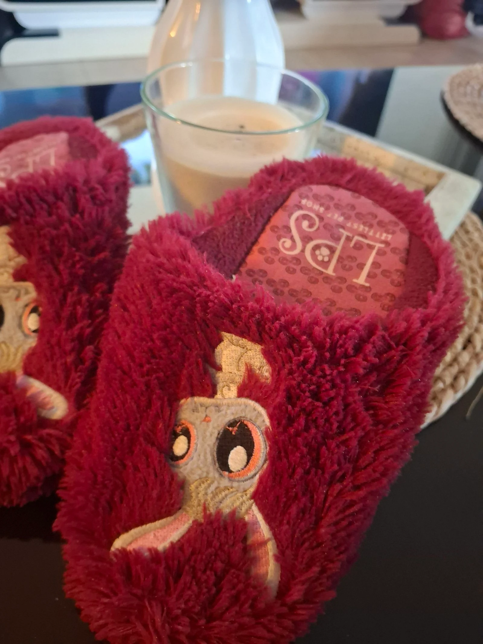 Soft Littlest Pet Shop Bordeaux Slippers Size 29 – photo 3